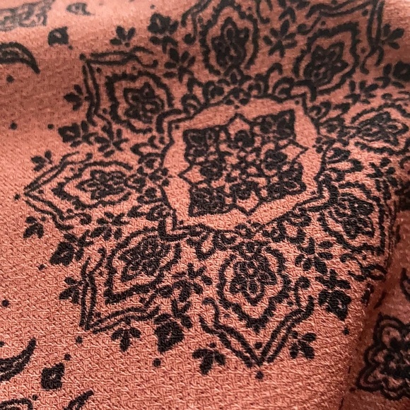 Womens coral/blush, pink Geometric Bodysuit One-Piece Size Small Snap - Picture 9 of 12